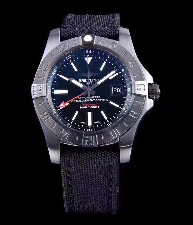 Avenger GMT DLC GF Best Edition Black Sticks Marker Dial on Rubber Strap A2836