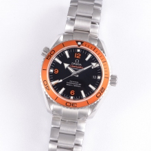 PLANET OCEAN PROFESSIONAL orANGE BEZEL 45MM VSF  BLACK DIAL ON SS BRACELET VS8500